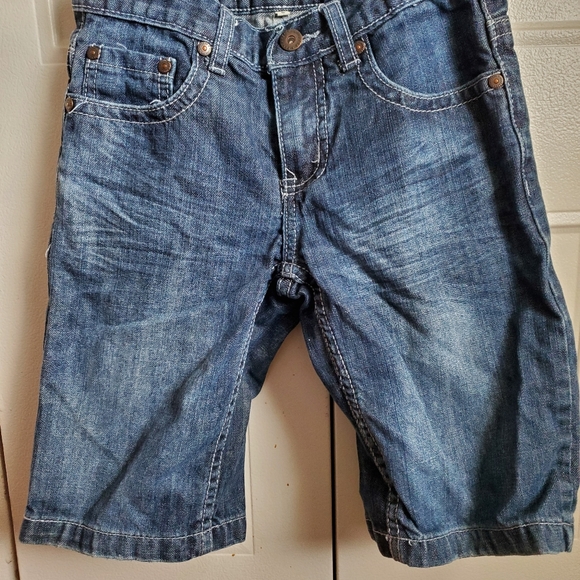 FlyPaper - Picture 2 of 3